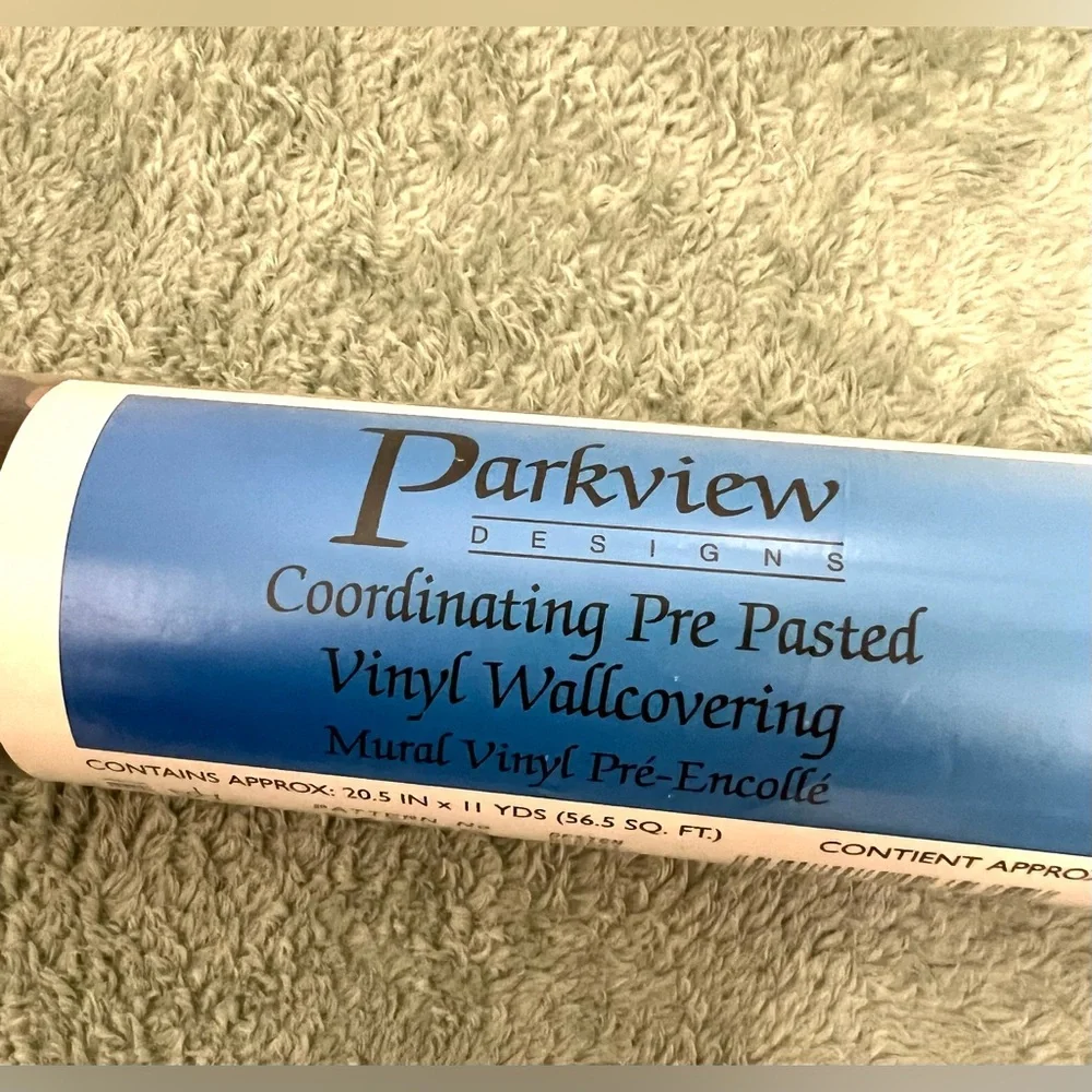 Parkview Designs Pre Pasted Vinyl Flowers Wallcovering Roll 16535 56.5 sq ft NWT